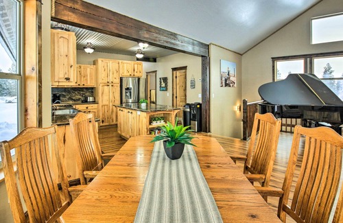 Bonners Ferry Cabin | All-Season Bonners Ferry Home w/Views