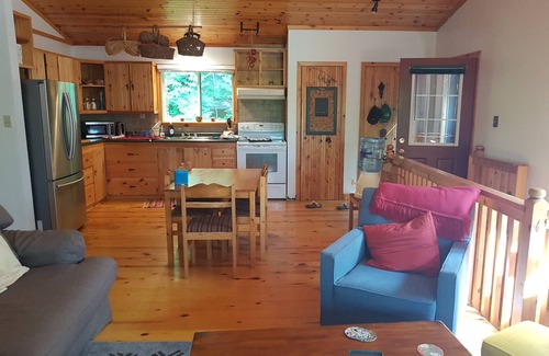 Dysart et al Cottage | ALL SEASON COTTAGE!