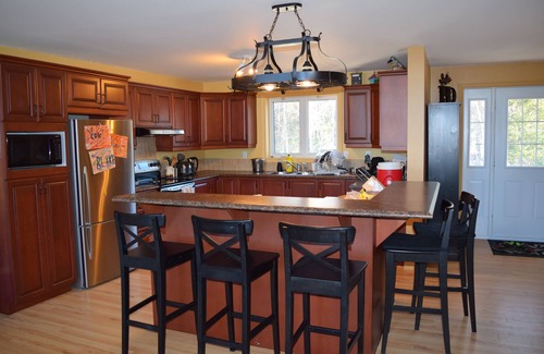 Whitewater Region Cottage | All Season Getaway - Large Private Beach House - Perfect for Families