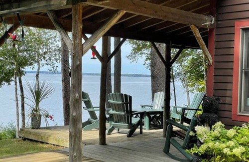 Chittenden County House | All Season House on Lake Champlain-100 yards of waterfront-Endless to Explore