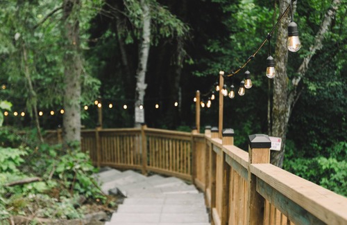 Huntsville Cottage | All Season Muskoka Cottage 10 mins to Huntsville with HotTub*Sauna*Kayaks*Game