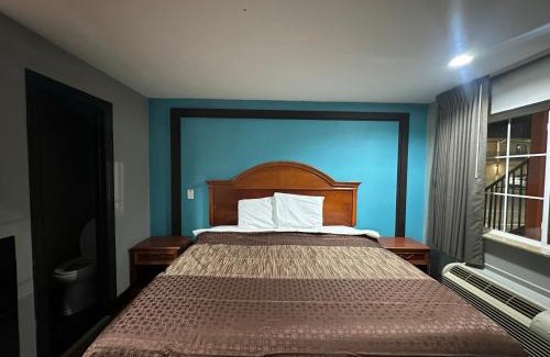 Cedar Crest Hotel | All Season Suites Inn