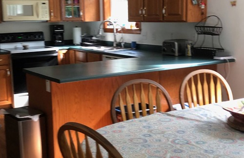 Penobscot House | All Season, WATERFRONT, family friendly, 7-bedroom vacation home on Toddy Pond