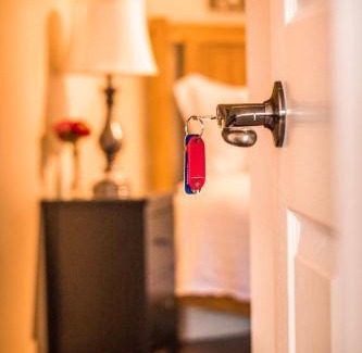 South Pandosy Bed & Breakfast | All Seasons Bed & Breakfast