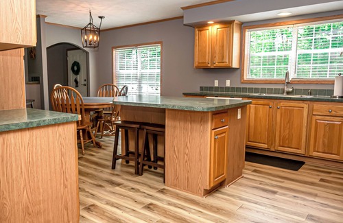 Roscommon House | All Seasons getaway 2 mi from ORV/Snowmobile trails w/game room in Roscommon