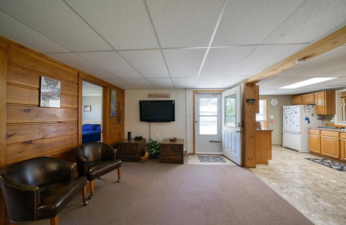 Roscommon House | All Seasons Getaway