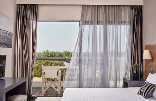 Petaloudes Hotel | All Senses Ocean Blue Sea Side Resort