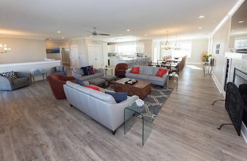 Sandbridge House | All Shell Be Well - 8 bedrooms with ocean views and private pool