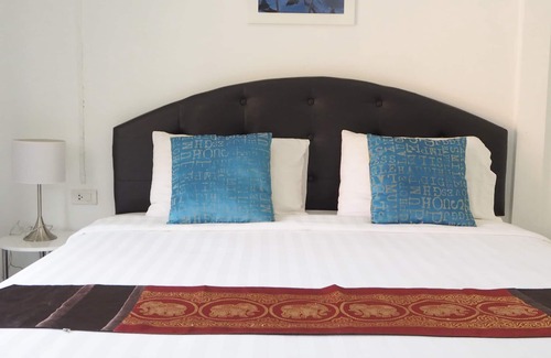 Phru Thai Hotel | All Times Bungalows