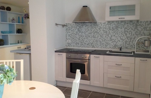 Viverone House | Alla Ghigliotta holiday home