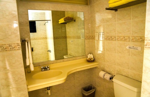 The Lime Hotel | Allamanda Beach Hotel