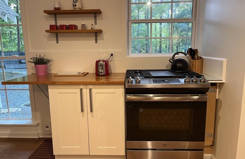 Woodstock House | Allatoona Getaway in the heart of Red Top State Park!