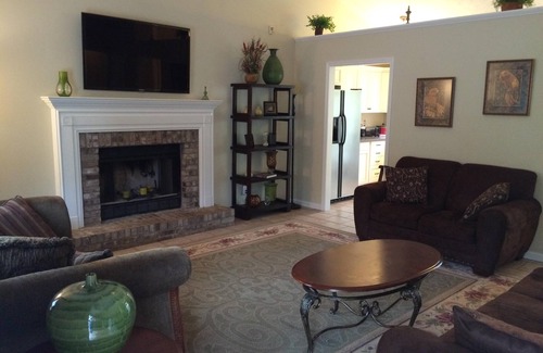 Woodstock House | Allatoona Lake - Family Lake House and Dock - Space to relax and enjoy