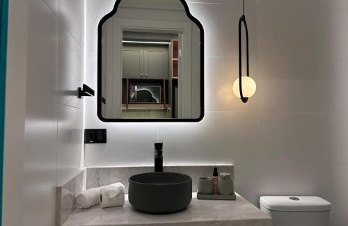 Matriz Apartment | ALLBATEL922 - GUIKA STUDIOS · Studio no Batel c/Piscina, Academia e Coworking