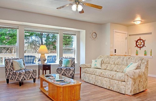 Westport House | Allee Beach House