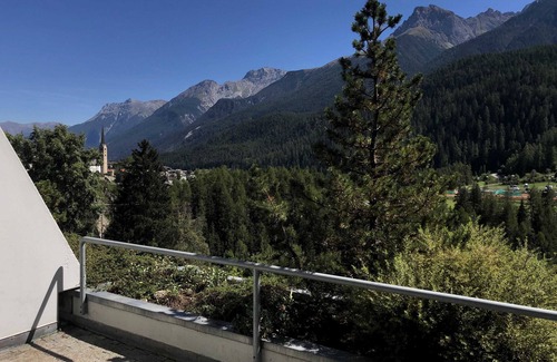 Engadin Scoul Apartment | Allegra and welcome to the Tulai G98 vacation apartment