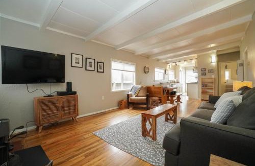 Eureka House | Allegra's Cottage