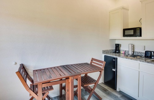 Lucas Apartment | Allen Studio Near Hiking & Kayaking: 5 Mi to Dtwn!