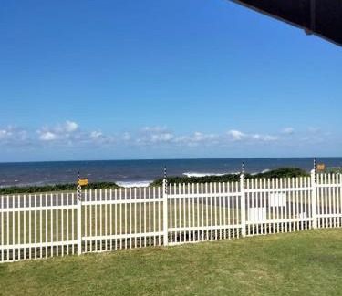 Manaba Beach Apartment | Allesreg Chalet E2