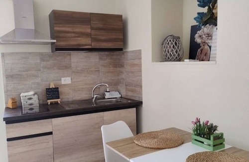 Pizzo Condo | Alley Fortune Holiday Home - two new apartments together in ancient alley