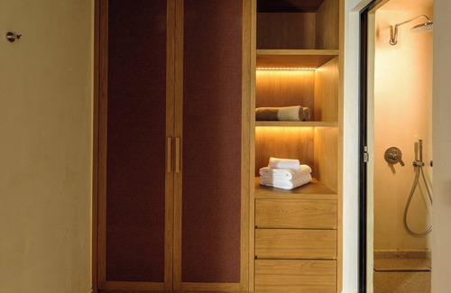 Pyrgos Hotel | Alleys All-Suite Hotel & Spa