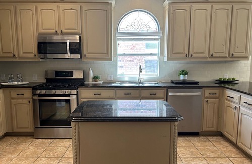 Keller House | Alliance/North Fort Worth Recently Renovated + Community Pools/Park!