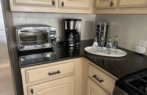 Keller House | Alliance/North Fort Worth Recently Renovated + Community Pools/Park!