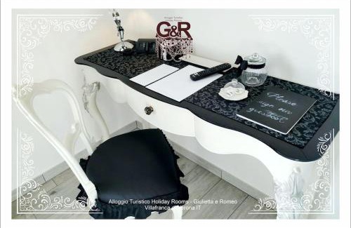Villafranca di Verona Apartment | Alloggio Turistico Giulietta e ROMEO - INTERO APPARTAMENTO - Villafranca di Verona, Zimmer, Holiday Rooms