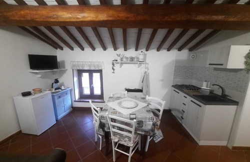 Bagnoregio House | Alloggio Turistico di Patrizia ,a Pochi Passi dal Borgo di Civita