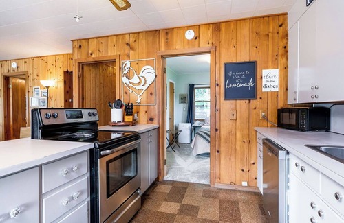 Smyrna House | AllSports LakeHouse, Private Beachfront/Dock/FirePit/Grill/Paddleboards