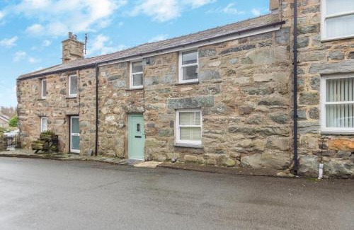 Llanfair House | Alltwen