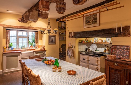 Pwllgloyw Cottage | Alltybrain Farm Cottages and B&B