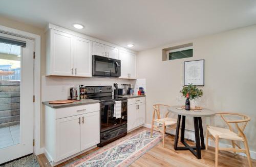 Turnagain Apartment | Alluring Anchorage Apt - Walk to Coastal Trl!