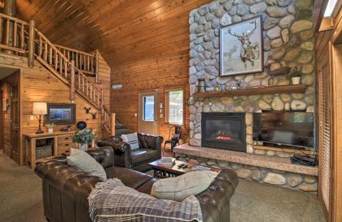 Nisswa House | Alluring Nisswa Cabin on Gull Lake with Fireplace!