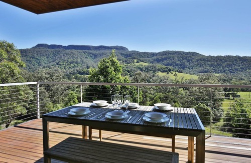 Bundewallah House | Alluvium - City Luxury in the Country