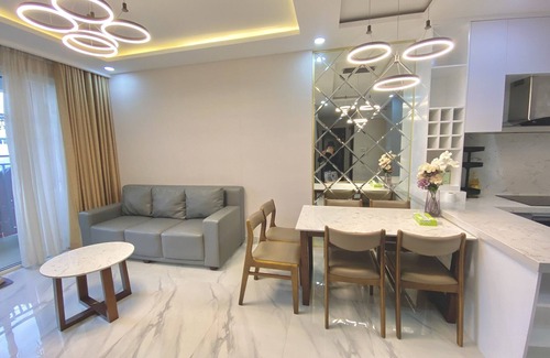 District 7 Apartment | Alm's 2 BedRoom Apartment at Sunrise City District 7