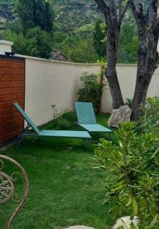 Roche-Saint-Secret Bed & Breakfast | Alma Bella