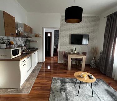 Vrdnik Apartment | Alma Mons