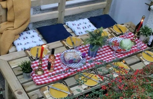 Penmaenmawr Cottage | Alma's Cottage in N. Wales quirky & cosy.nGreat views and for exploring. n