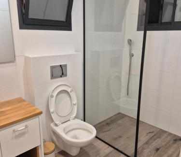 Ashdot Ya'akov Ihud Apartment | Alma suite