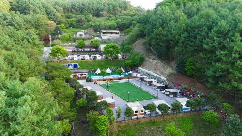 Pocheon Other | Almaengyi Caravan Glamping