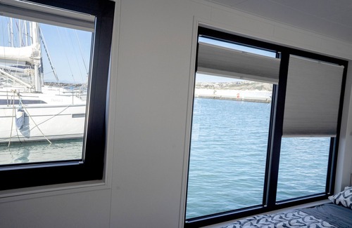 Procida Boat Rental | Almalo Floating House Case galleggianti