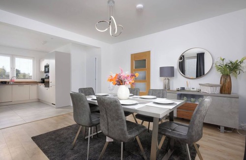 Kirkcaldy House | Almara - Cosy Cottage in Fife