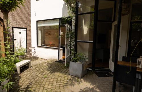 Zwolle Apartment | Almelose Kanaal