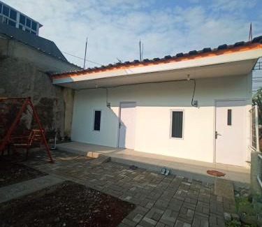 Caringin House | ALMic INN BOGOR