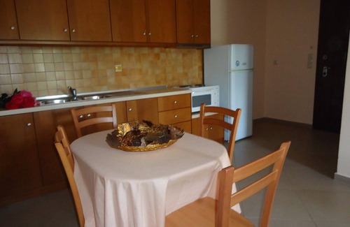 Plataria House | Almini Apartments