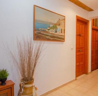 Ios Town Hotel | Almira Inn