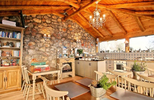 Arachova Apartment | Almond House Suites Arachova - Adults Only