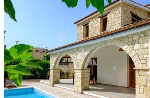 Simou Villa | Almond Grove Villa