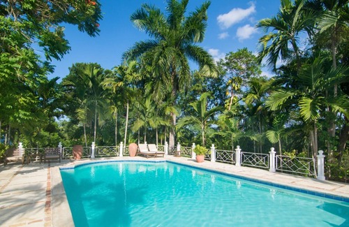 Tryall Villa | Almond Hill Villa Jamaica - Luxury 4 Bedroom Villa in Montego Bay w/private pool